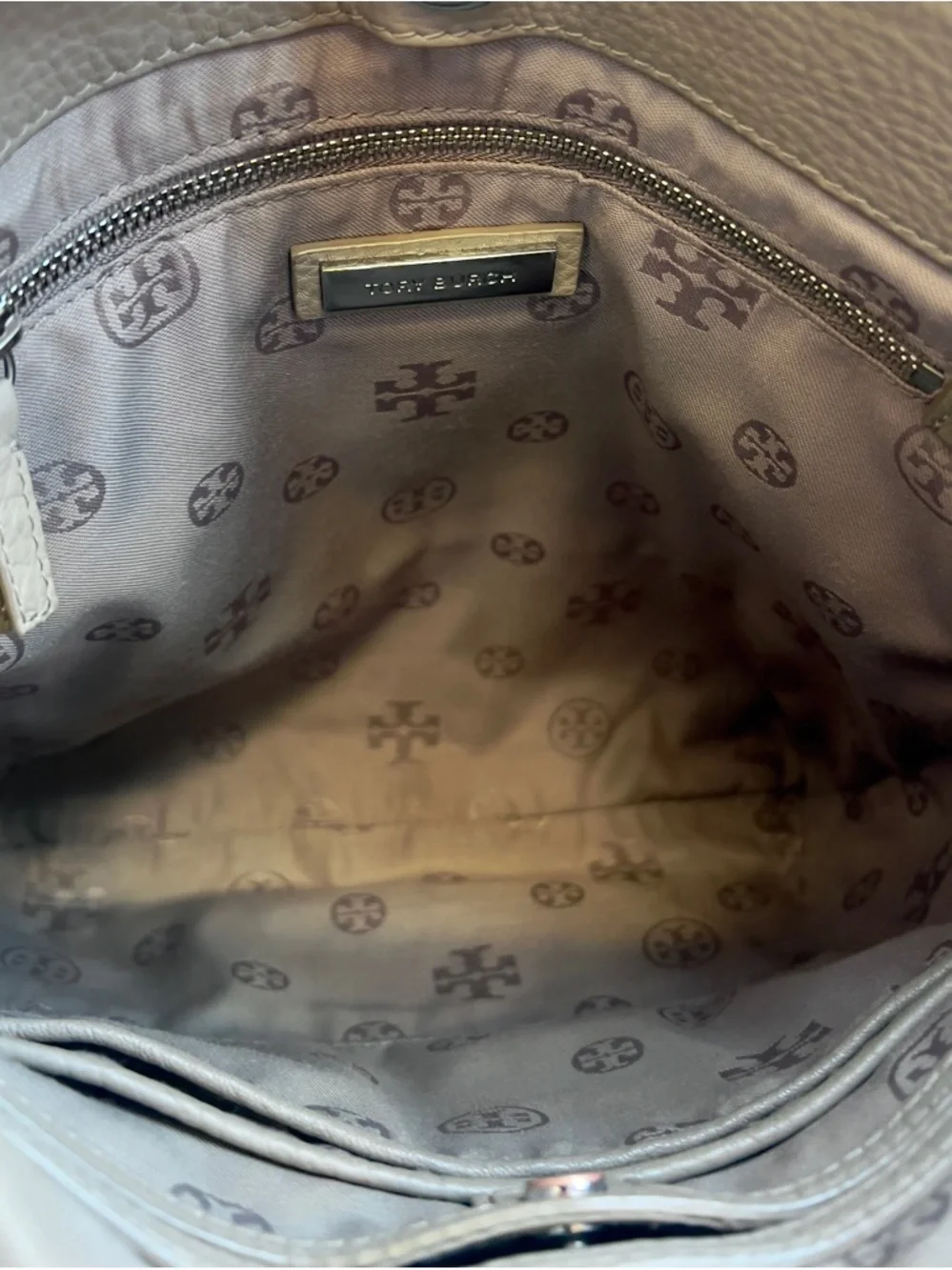 Tory Burch Silver-Tone Chain Strap Leather Shoulder or crossbody Bag